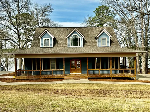 414 Wild Dogwood Rd, Winnsboro, SC 29180