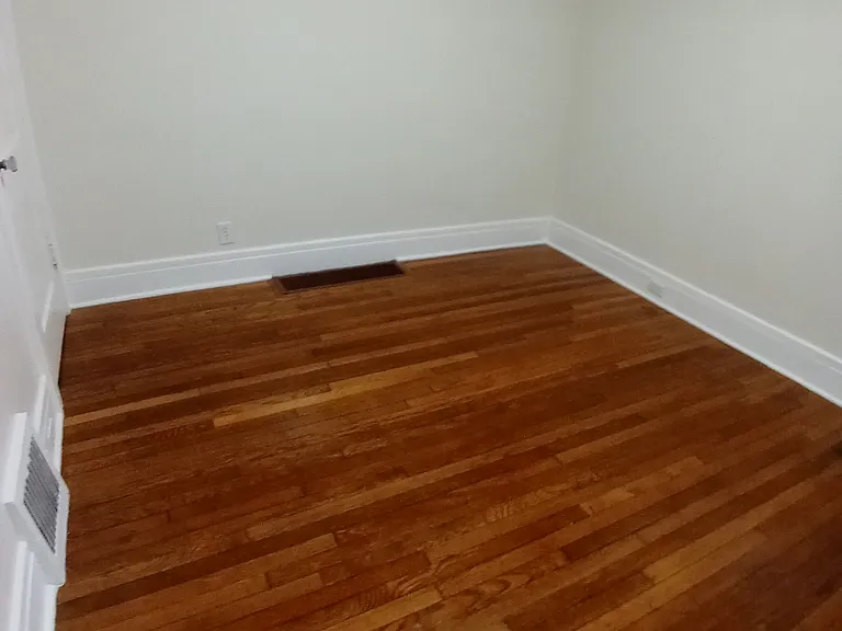 123 Onondaga Ave #2 — Photo 41