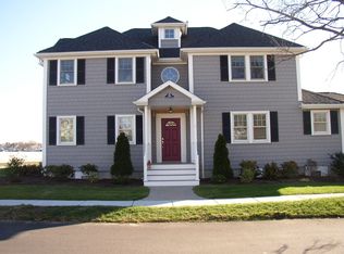 2 Narragansett Rd, Quincy, MA 02169