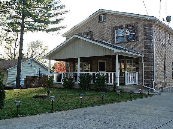206 Plaza 05