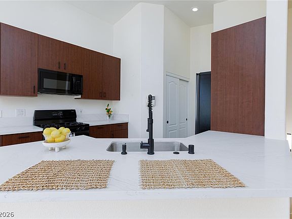 5th image of 3408 President Pride Pl Suite 1