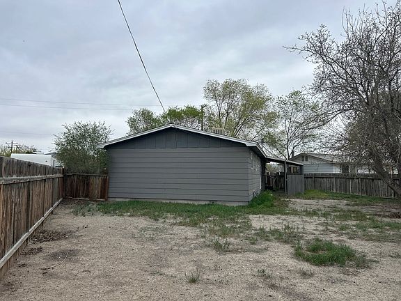 2nd image of 775 Grinnel Ave