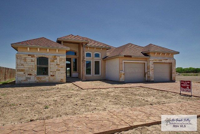 1st image of 6853 Villa De Jardin