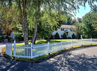 31 Priscilla Rd, Norwalk, CT 06850