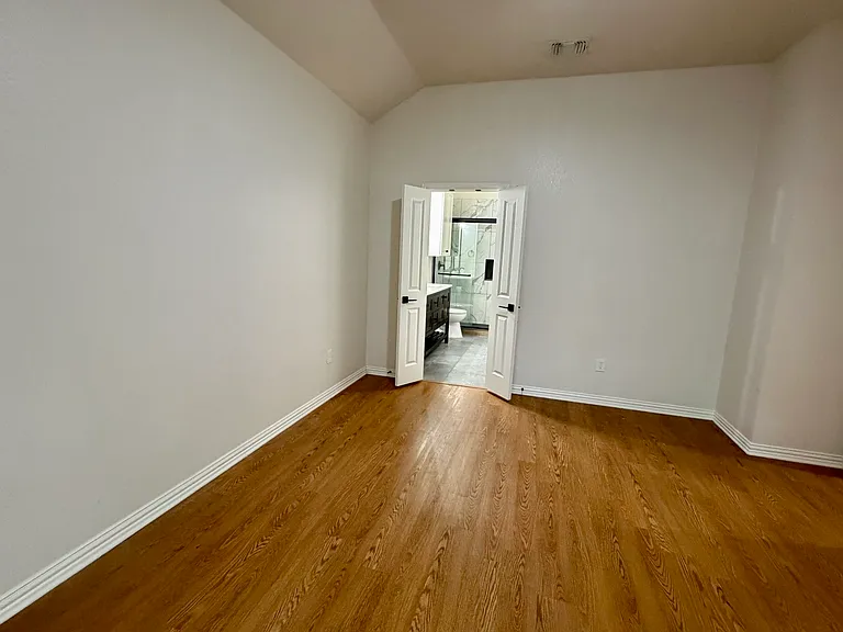 1001 Roberts Bend Ct — Photo 27