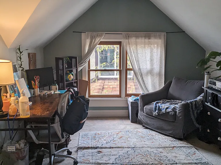 Very large living area