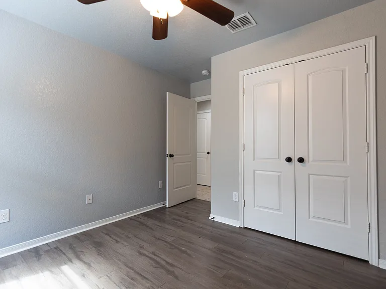 5815 Southern Knl — Photo 20