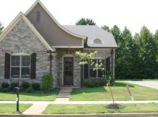 1927 Rochelle Ln, Cordova, TN 38016