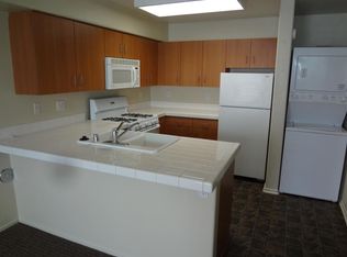 519 E Harvard Blvd APT 102, Santa Paula, CA 93060