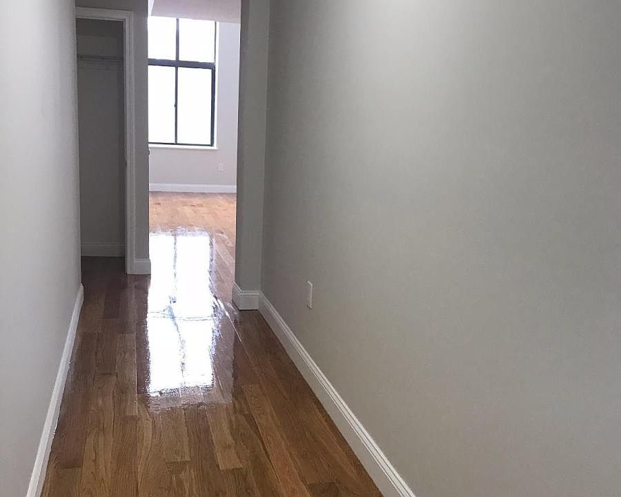 2nd image of 841 Parker St #I202r