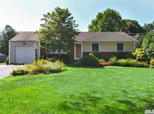 17 Ketay Dr N, East Northport, NY