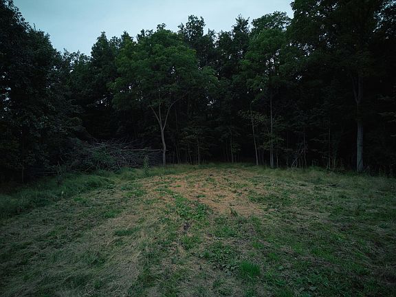 5th image of Herl Rd