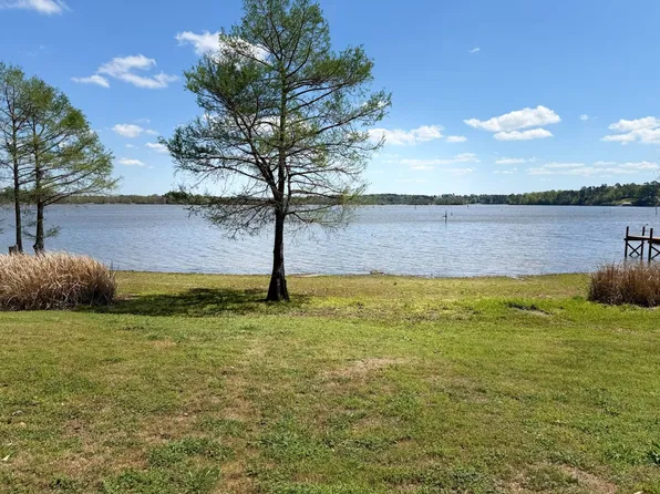 395 Simone Ln, Many, LA 71449