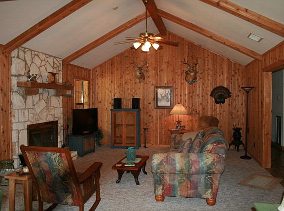5th image of 101 Wimberley Oaks Dr