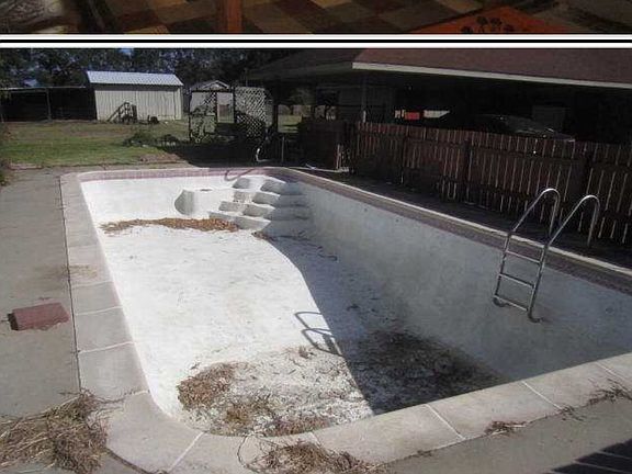 3rd image of 1364 Barron Ln
