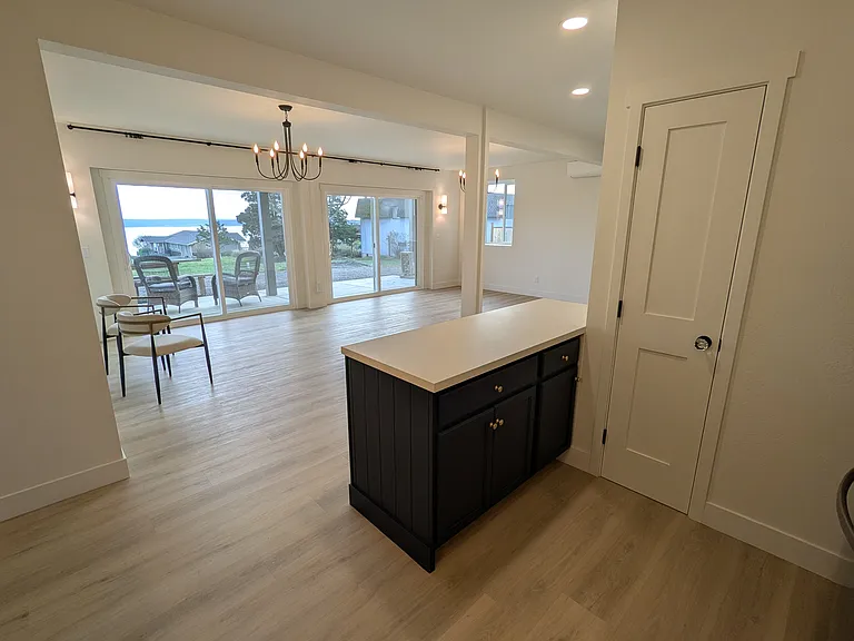 280 Cleveland St #280 — Photo 11