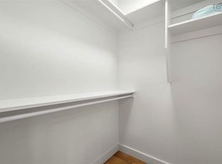 33 Berm St #1, Halifax, NS B3R 0H2