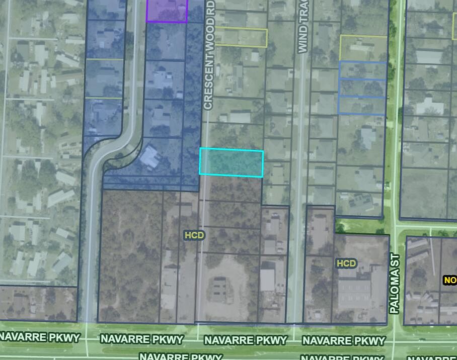 1st image of Crescent Woods Rd