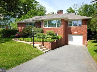 5304 Sangamore Rd, Bethesda, MD 20816