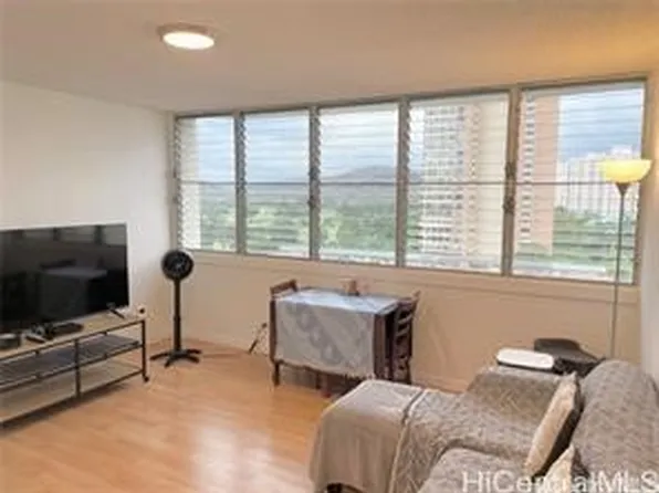 2977 Ala Ilima St APT 705, Honolulu, HI 96818