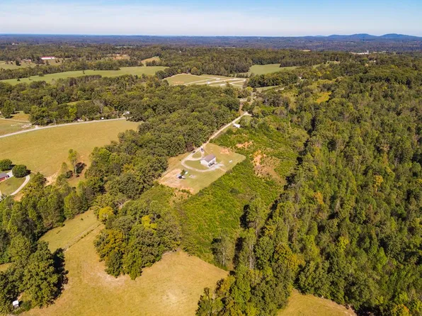 311 Waterloo Rd, Cookeville, TN 38506