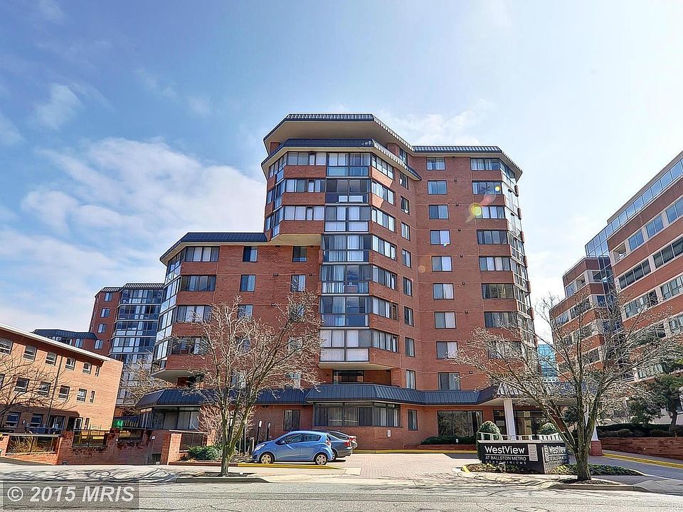 1st image of 1001 N Vermont St APT 501