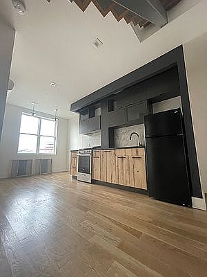 2nd image of 1054 Dean St #3B