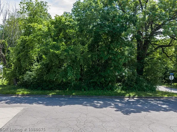 S M St, Fort Smith, AR 72901