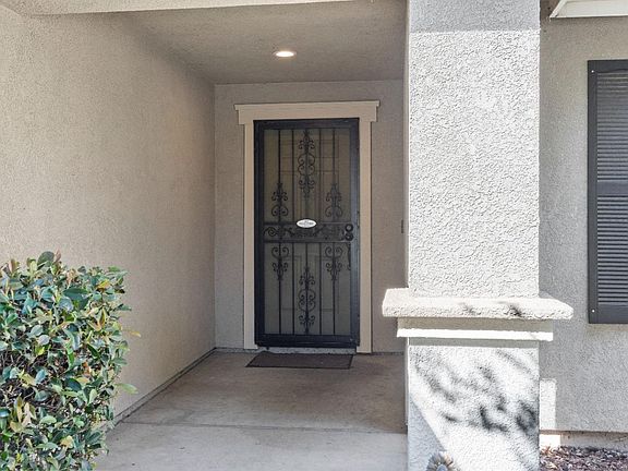 4th image of 3209 Saint Ann Way