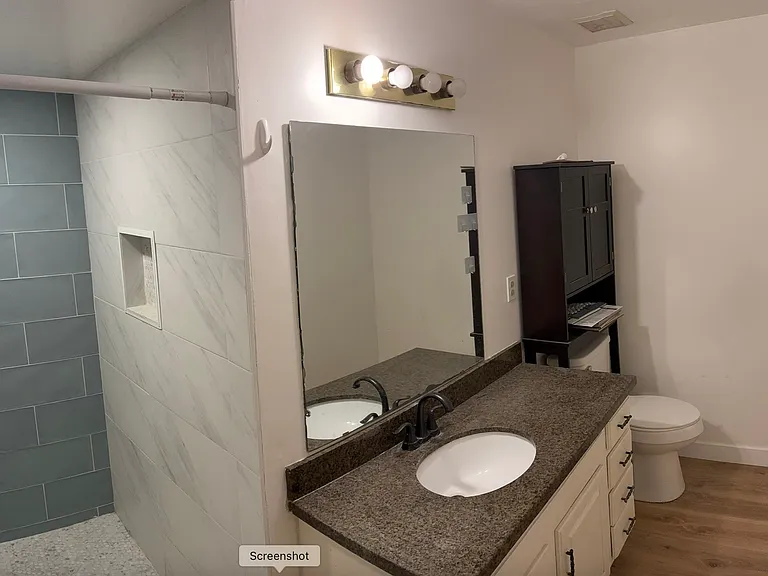 8758 S Oakwood Park Cir — Photo 6