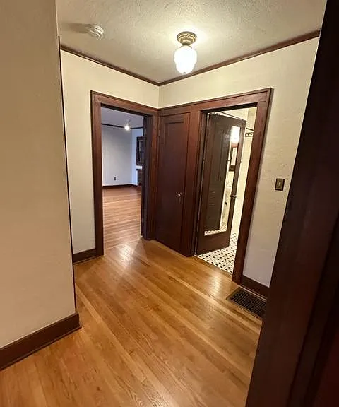 6234 NE Glisan St — Photo 9