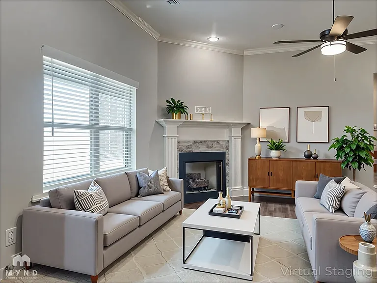 741 Captain Stockton St — Photo 2