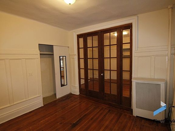 5th image of 200 W 109th St