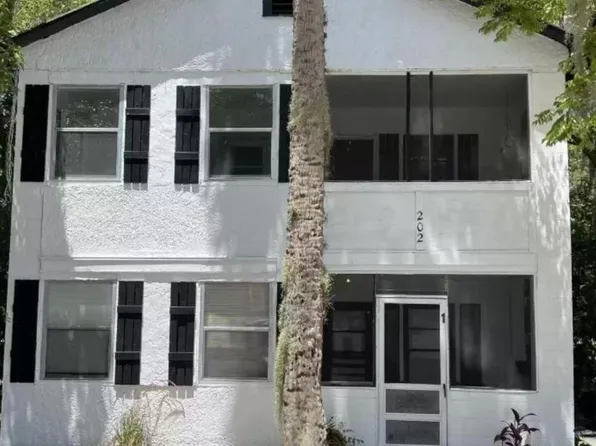 202 S 6th St, Palatka, FL