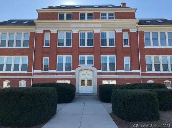 6 School St (mystic) #15, Stonington, CT 06355