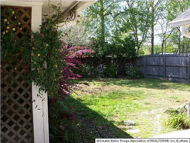 3948 Preakness Dr — Photo 28