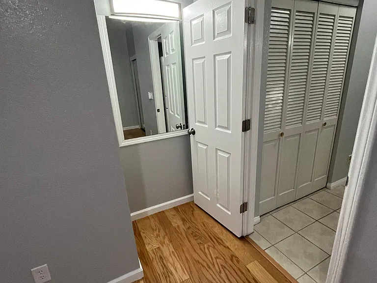 9045 W Ann Rd — Photo 9