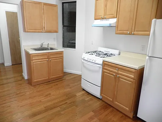 Rented by John O'Kelly Real Estate | media 7