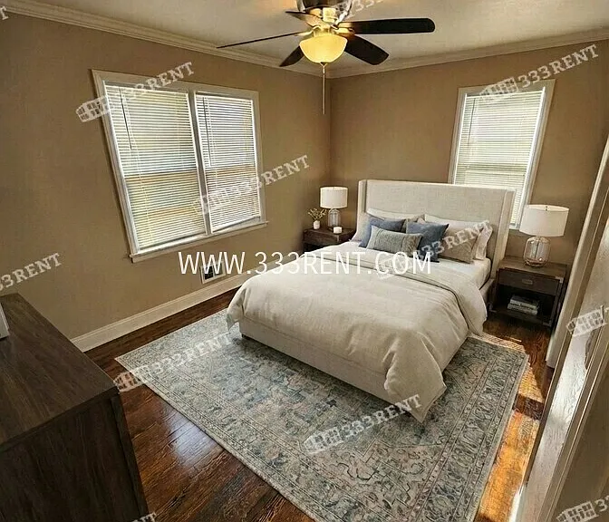 8342 Holmes Rd — Photo 9