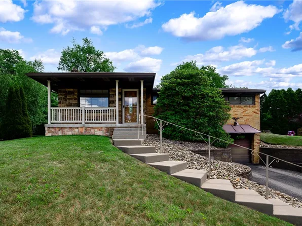 115 Blue Grass Dr, Butler, PA 16001