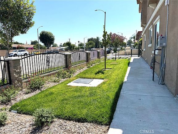 4th image of 15616 Amar Rd #C