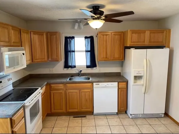 5408 Norse Dr, Cedar Falls, IA 50613