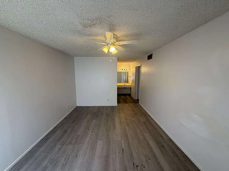 10660 W Concordia Dr #3 — Photo 13