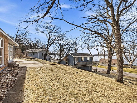 5th image of 16016 Lake Koronis Rd