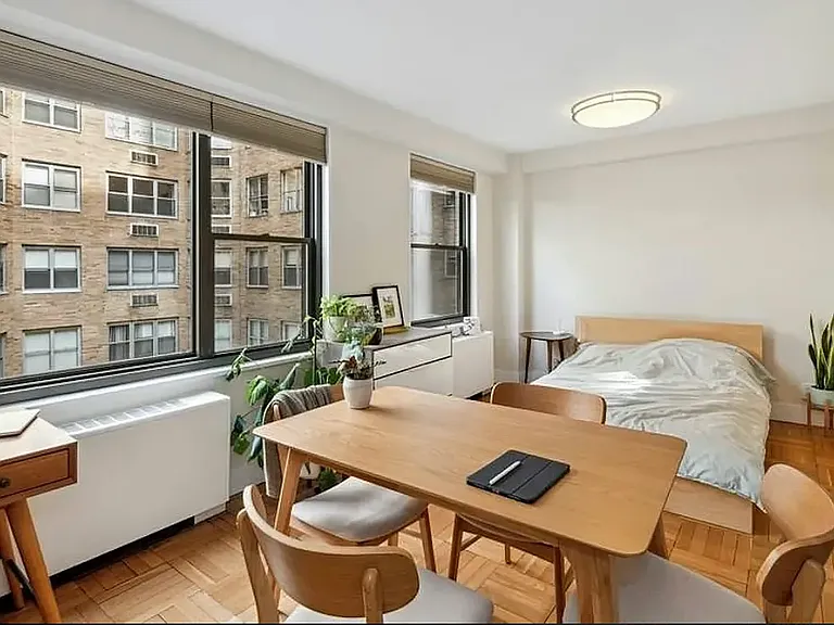 35 E 38th St #7H — Photo 2