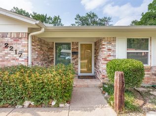 2217 Hackberry Dr, Arlington, TX 76013