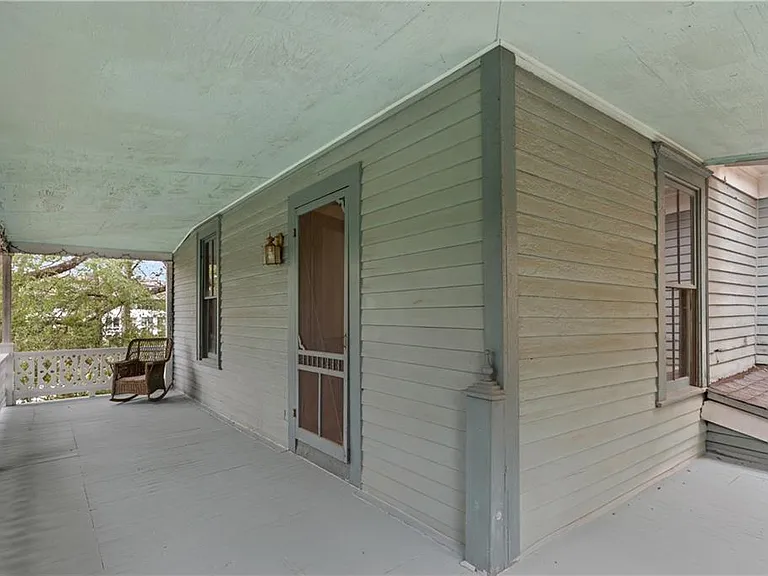 235 Elizabeth St NE #B — Photo 26