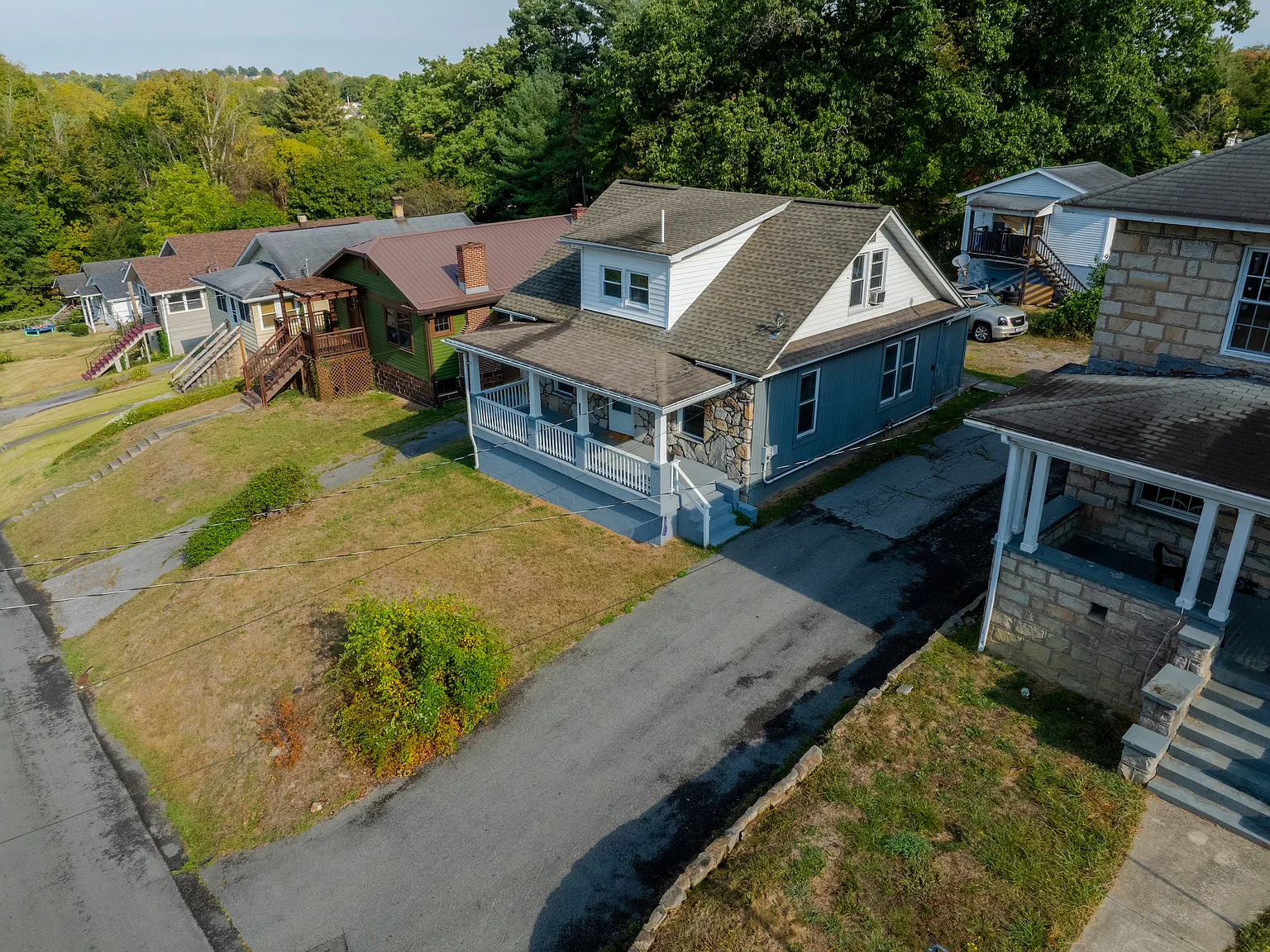 213 Crawford Street - 1 — Photo 3