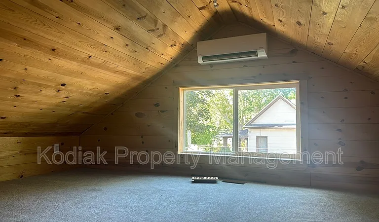 312 N 100 E — Photo 13