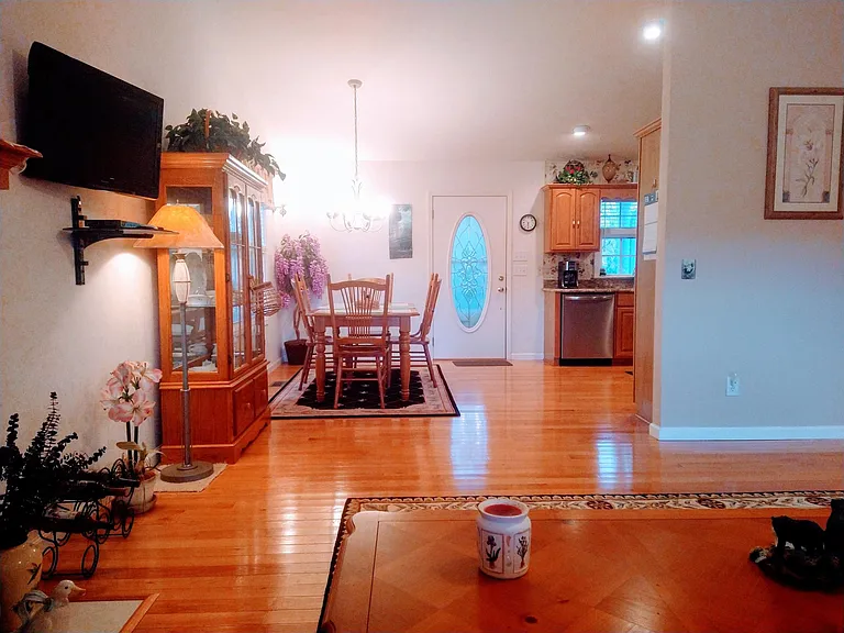 138 Quail Walk N — Photo 8